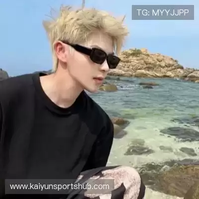 姬铃含